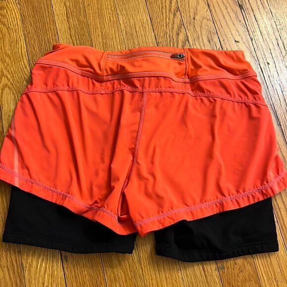 Athleta Pulse Shortie Shorts L Orange/black Short Inseam Running Sz S - Picture 2 of 6